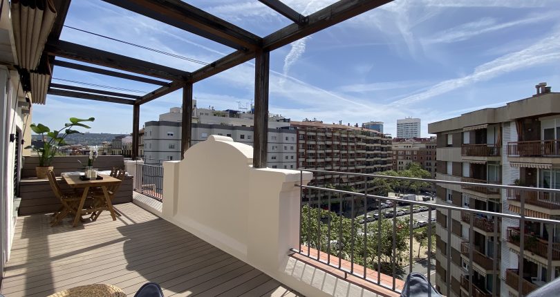 Ático con terraza en venta en La Nova Esquerra de l’Eixample, Barcelona